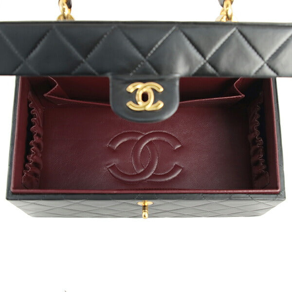 Chanel Vintage Matelasse Vanity Case Leather Handbag in Excellent condition