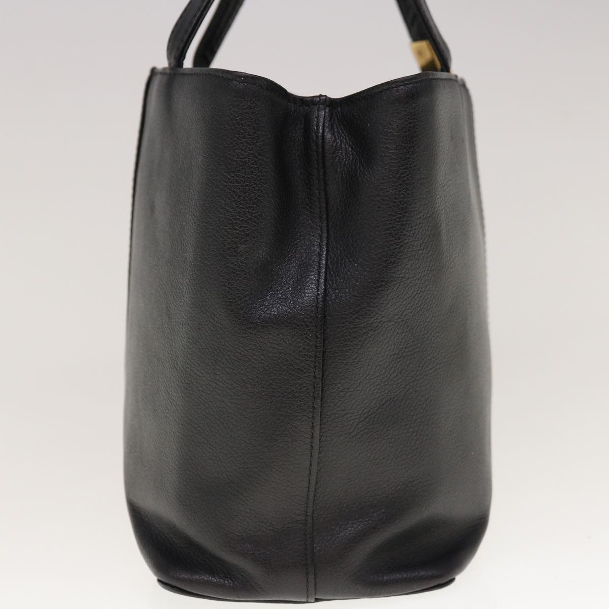 Burberry Hand Bag Leather Black Auth hk1097