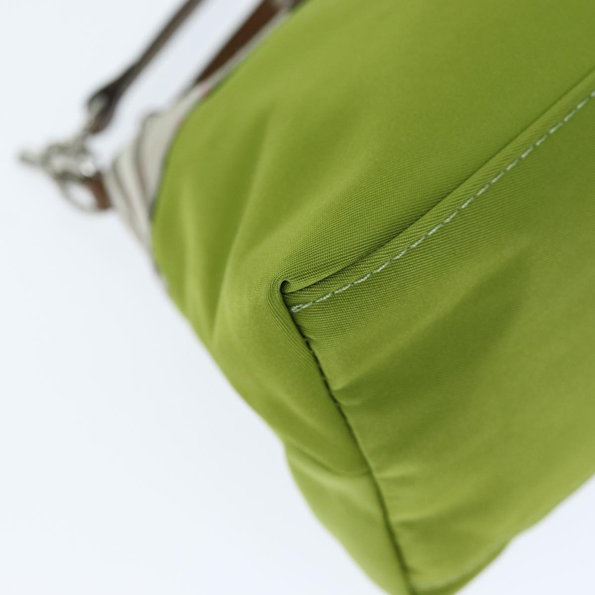 Burberry Nova Check Accessory Pouch Nylon Beige Green Auth hk1323