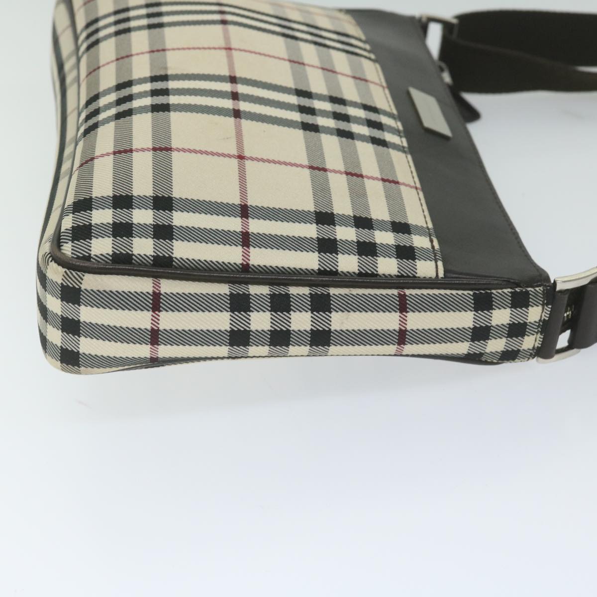 Burberry Nova Check Shoulder Bag Nylon Beige Auth hk954