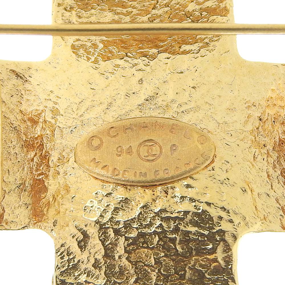 CHANEL Brooch Plated Gold gold vintage COCO Mark cross Women Used