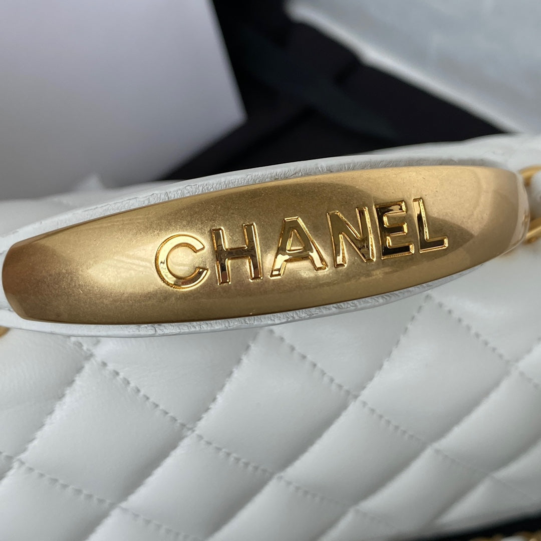 Chanel - Luxury Bag - CHL - 696