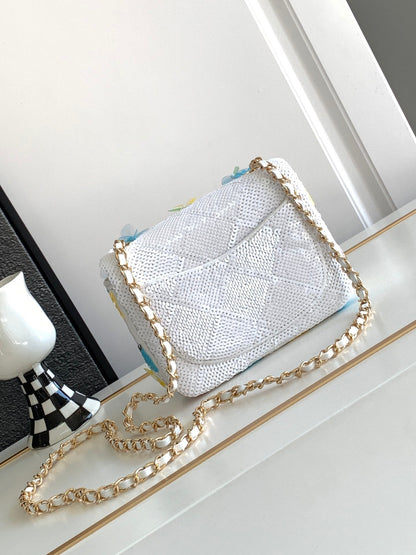 Chanel - Luxury Bag - CHL - 125