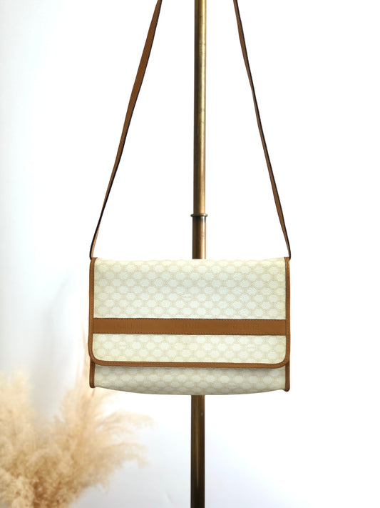 CELINE Macadam Shoulder bag White Vintage cwjrtc