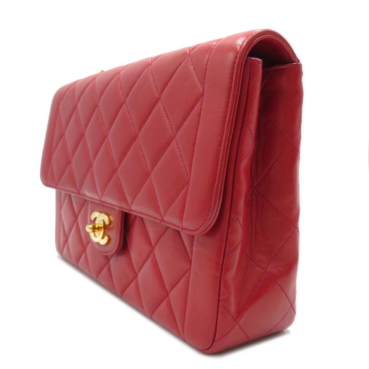 Chanel Vintage Classic red bag