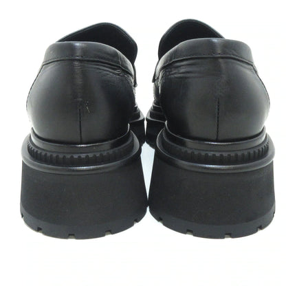 Chanel Black cc loafers, size 38,5