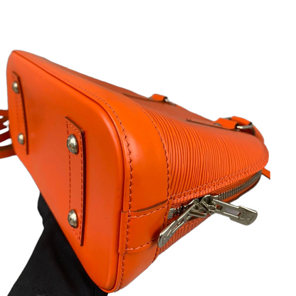 Louis-Vuitton Alma BB Epi Orange SHW