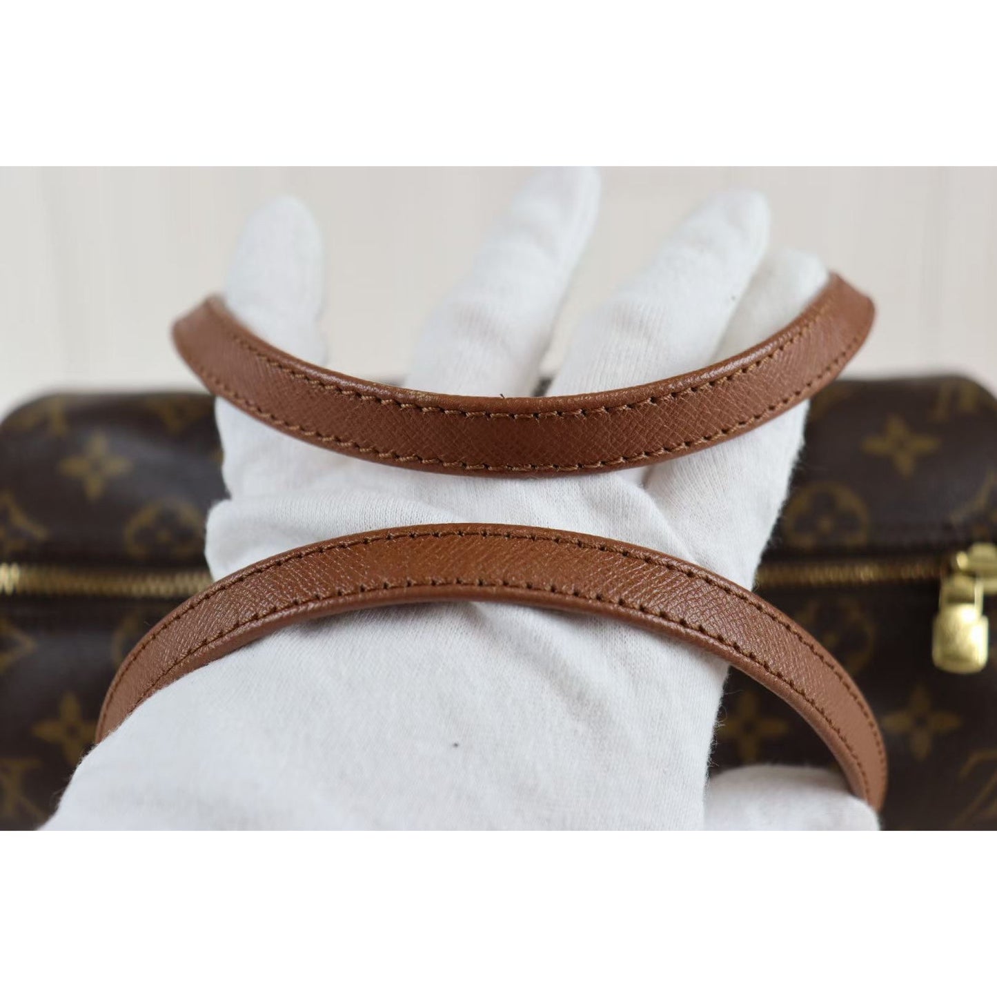 Rank AB ｜ LV Monogram Papillon 26 Handbag ｜073117