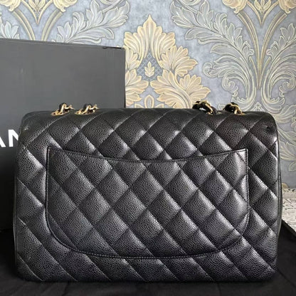 Single Flap Classic Jumbo in Black Caviar with GHW
