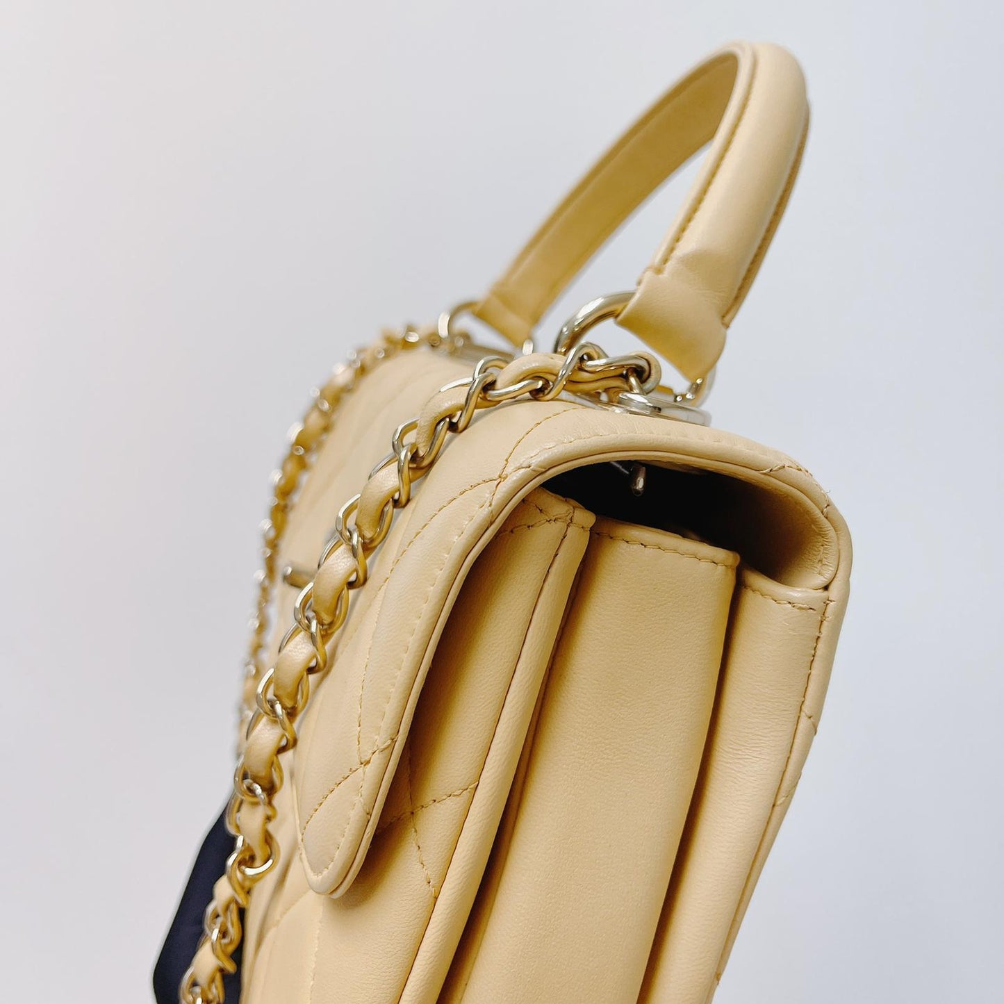Trendy CC Small Flap Yellow toned neutral