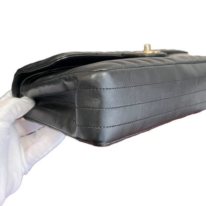 Medium Classic Chevron Calfskin Black GHW