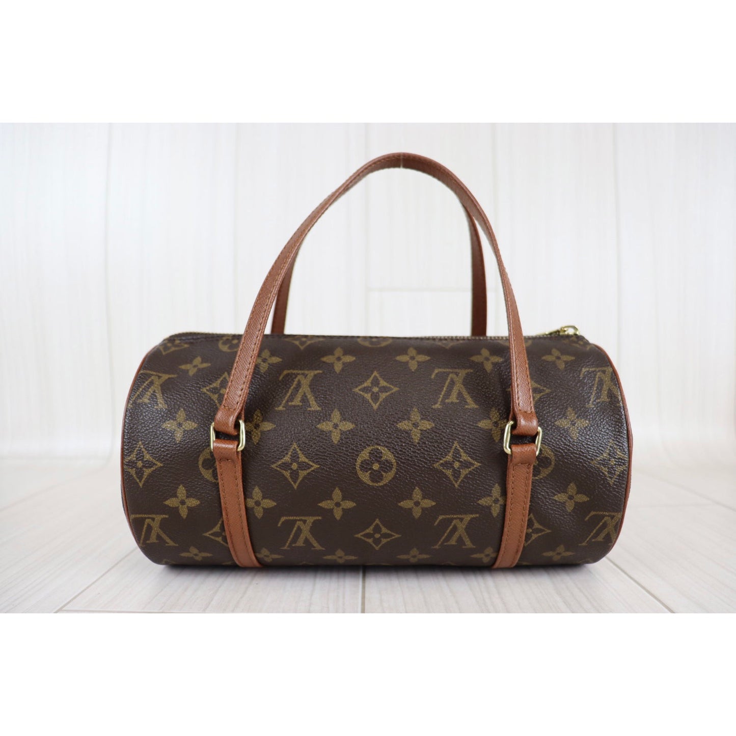Rank A ｜ LV Monogram Papillon 26 Handbag ｜082307