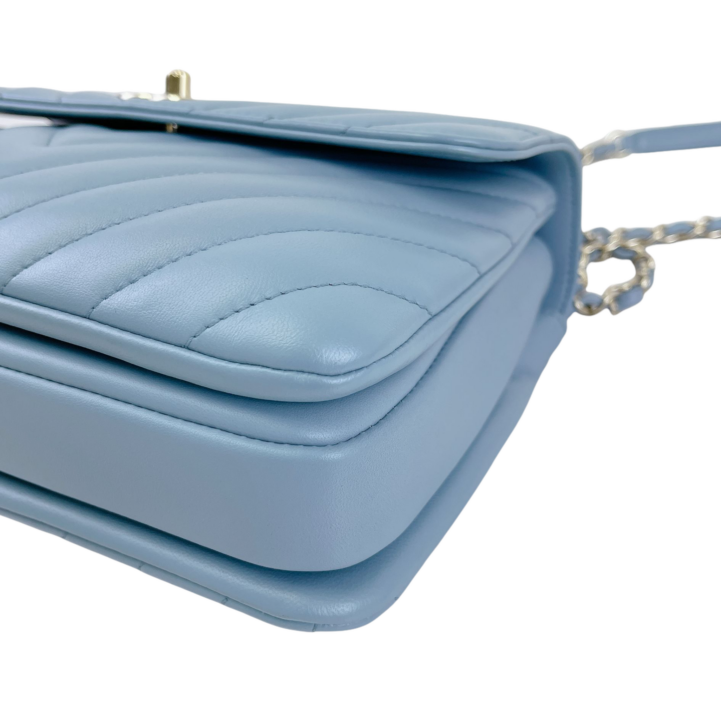 Small Trendy CC Chevron Lambskin Blue GHW