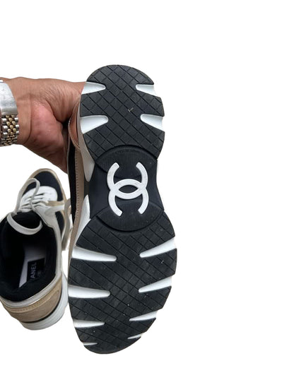 Chanel CC Sneakers, 39