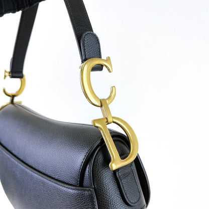 Medium Saddle Calfskin Black GHW