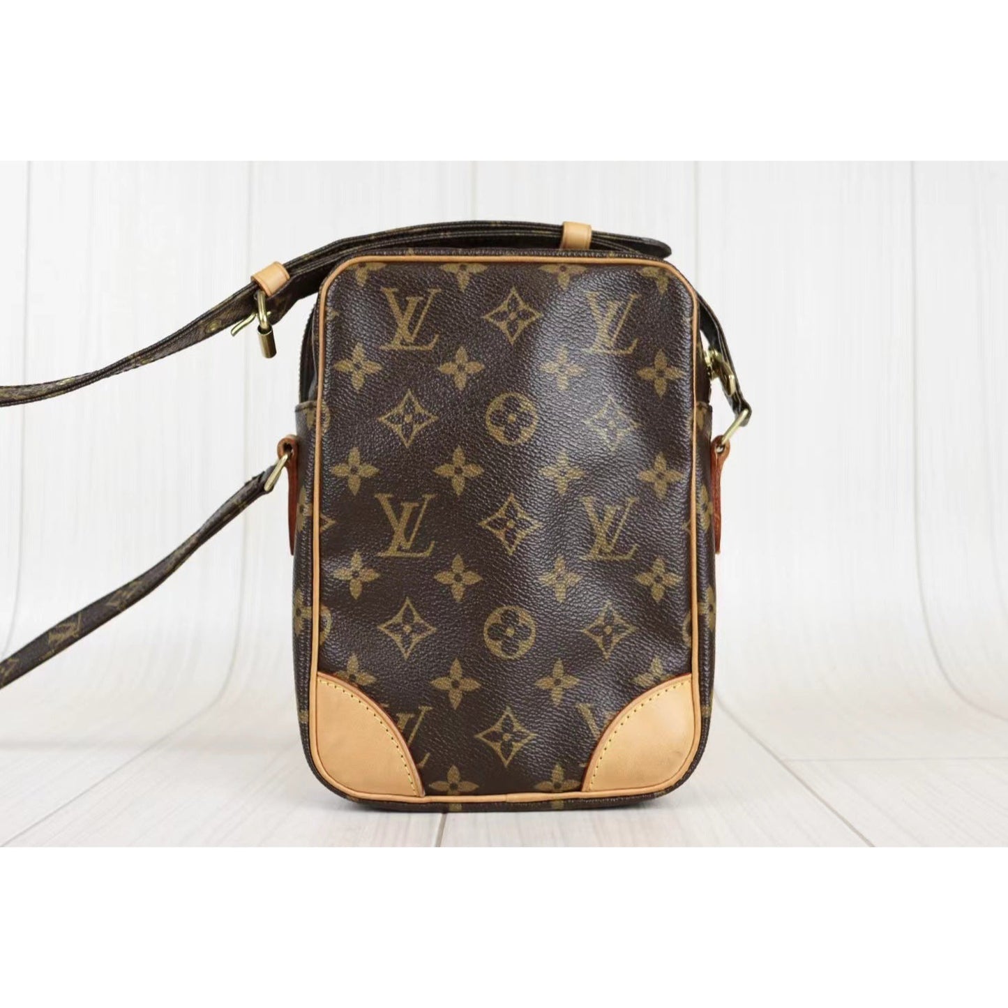 Rank A ｜ LV Monogram Danube Shoulder Bag ｜073003