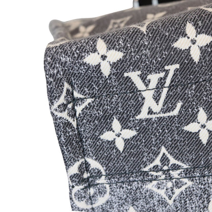 Louis-Vuitton OntheGO MM Denim