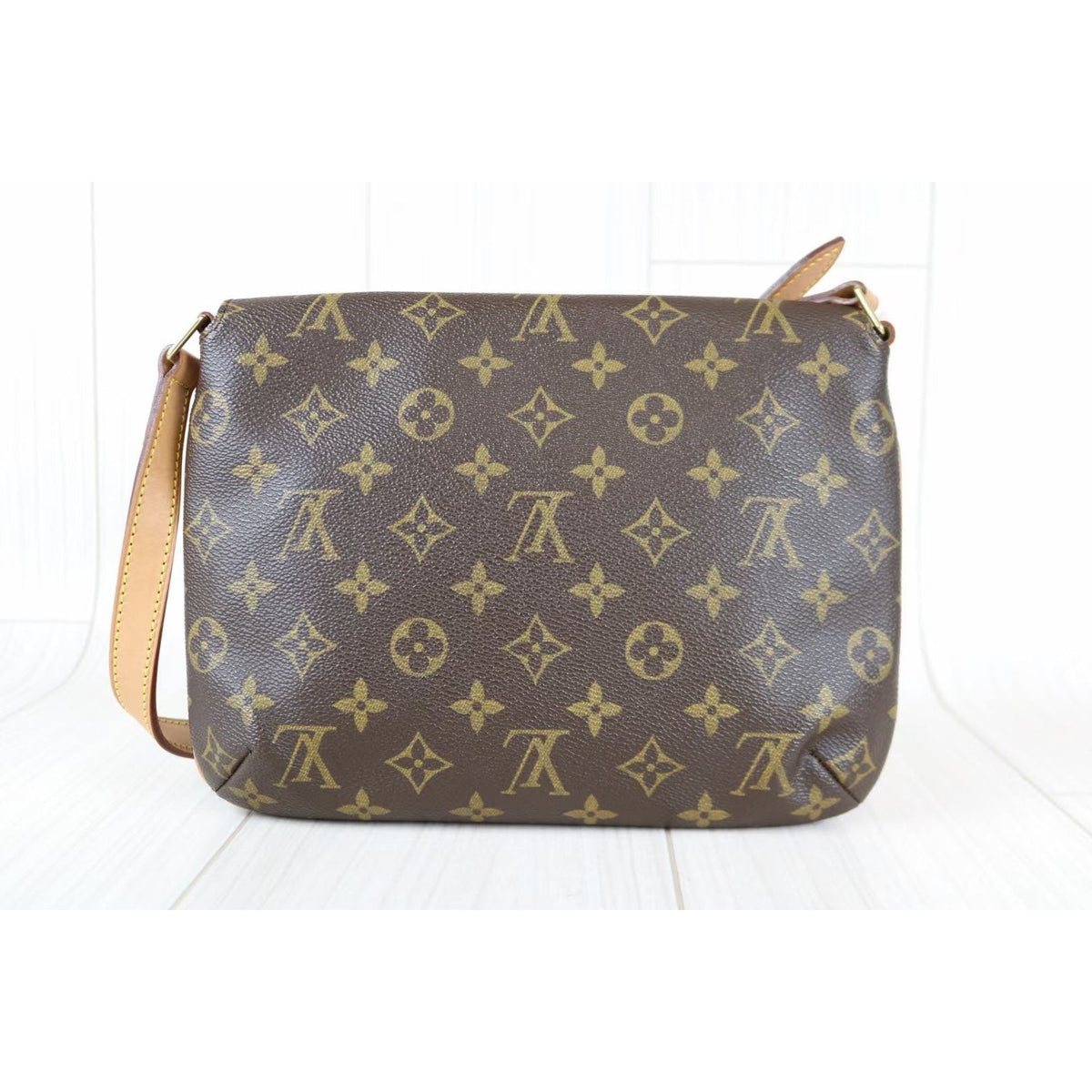 Rank A ｜ LV Monogram Musette Tango Shoulder Bag｜060812