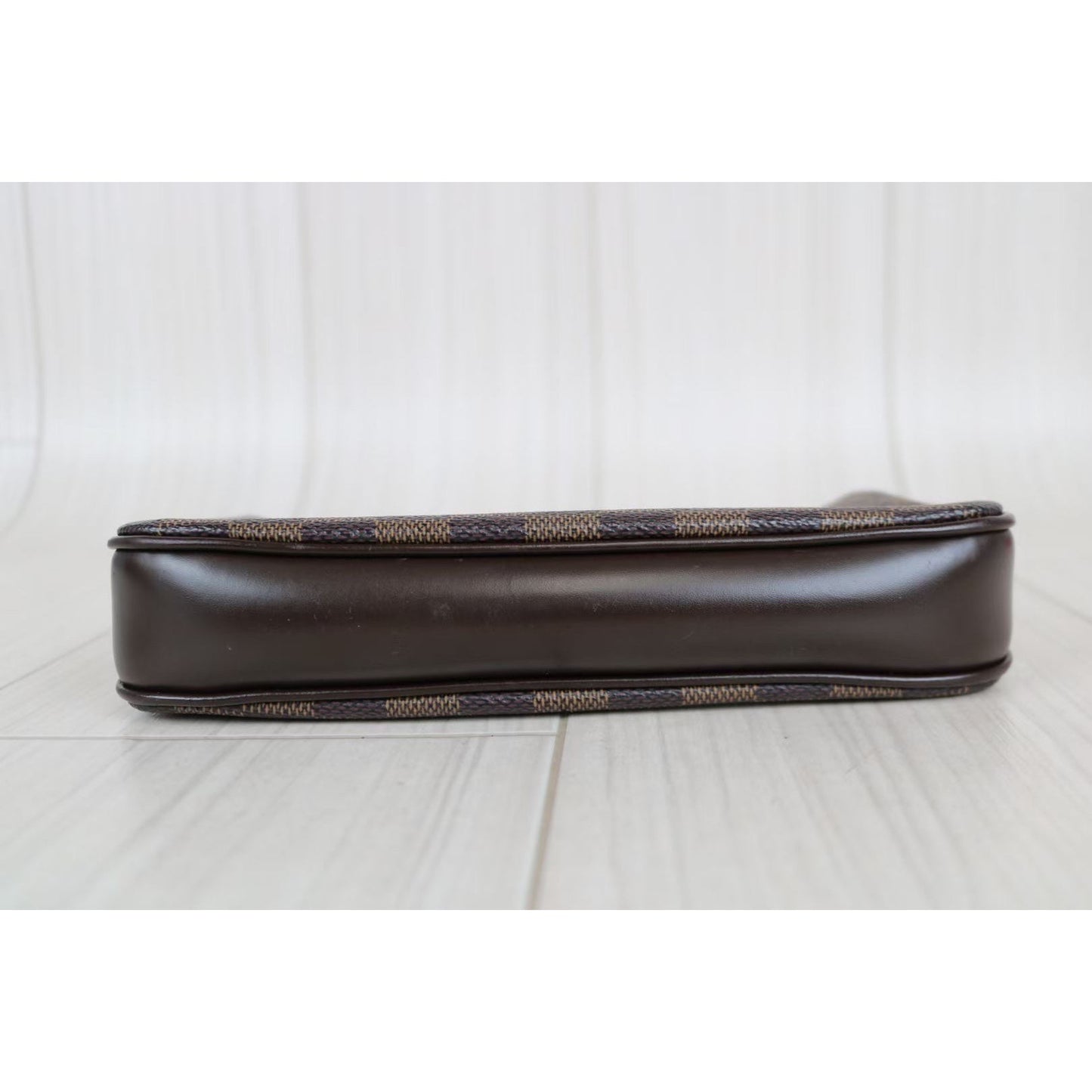 Rank A ｜ LV Damier Pochette Accessoires ｜031709