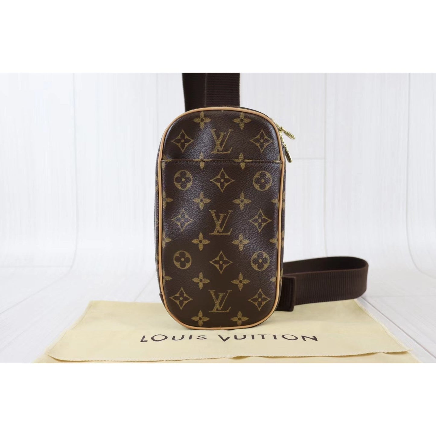 Rank A ｜ LV Monogram Pochette Ganju Shoulder Bag Body Bag ｜082009