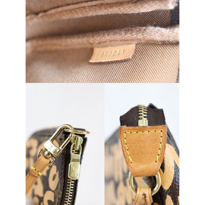 Rank A ｜ LV Monogram Doodle Pochette Accessoires ｜072004