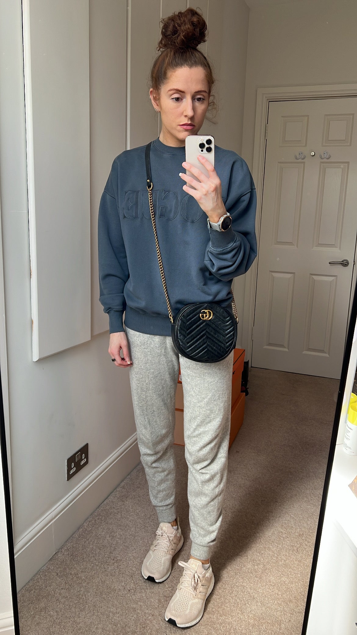 Gucci GG Round Black Marmont Small Shoulder Bag