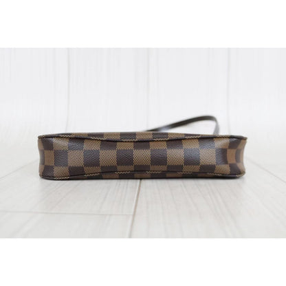 Rank SA ｜ LV Damier Pochette Accessoires ｜041806