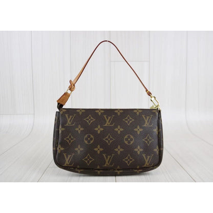 Rank A ｜ LV Monogram Pochette Accessoires ｜032002