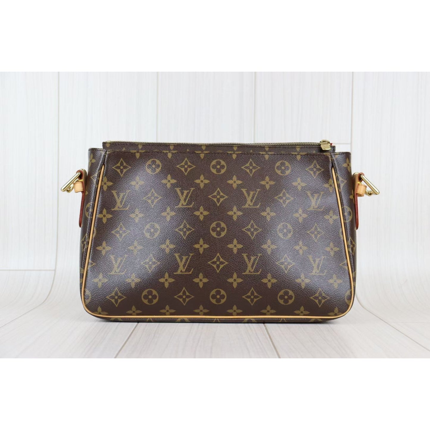 Rank A ｜LV Monogram Viva Cite GM Shoulder Bag｜071819