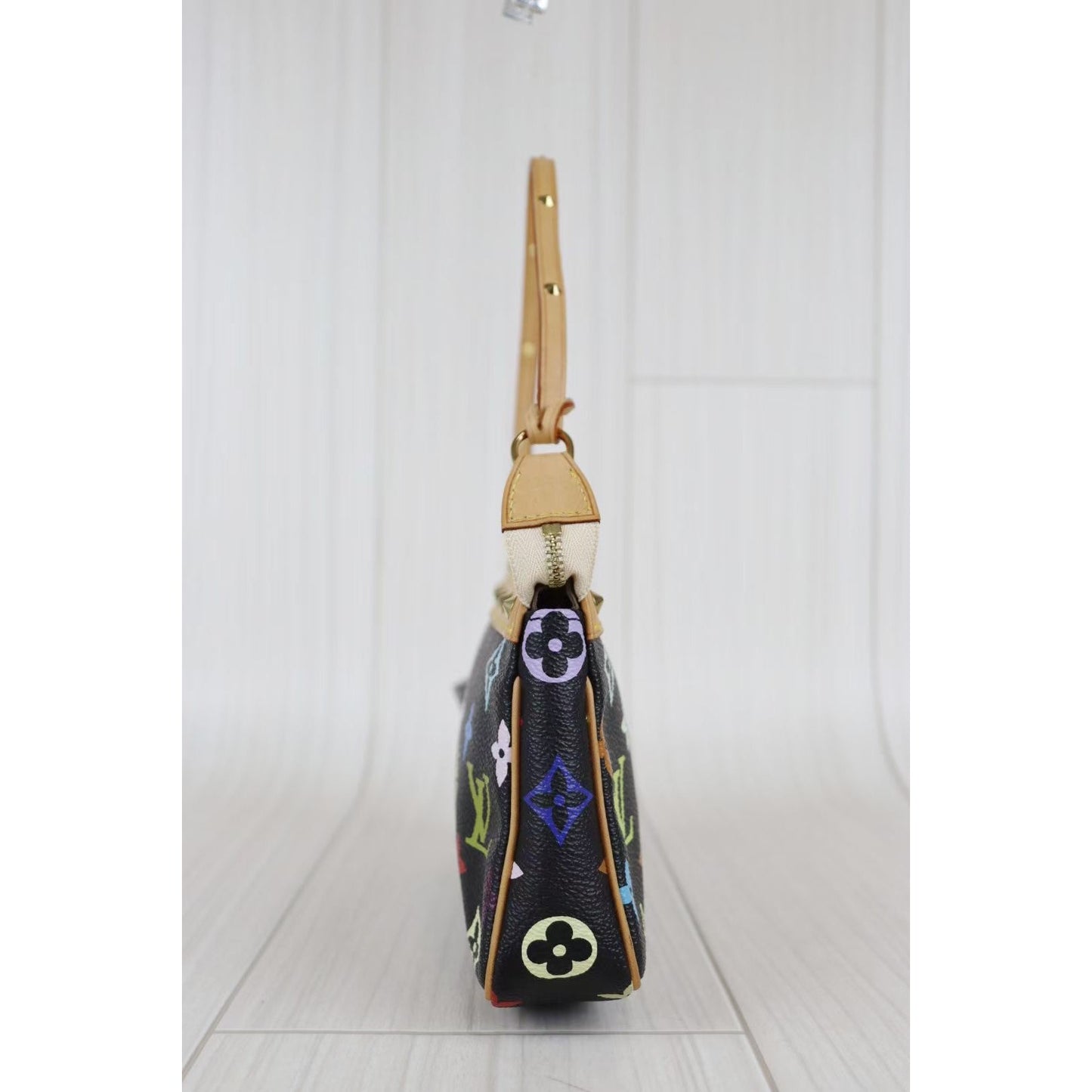 Rank A ｜ LV Monogram Multicolor Pochette Accessoires ｜071815
