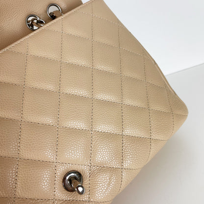 Single Flap Jumbo in Beige Caviar with SHW