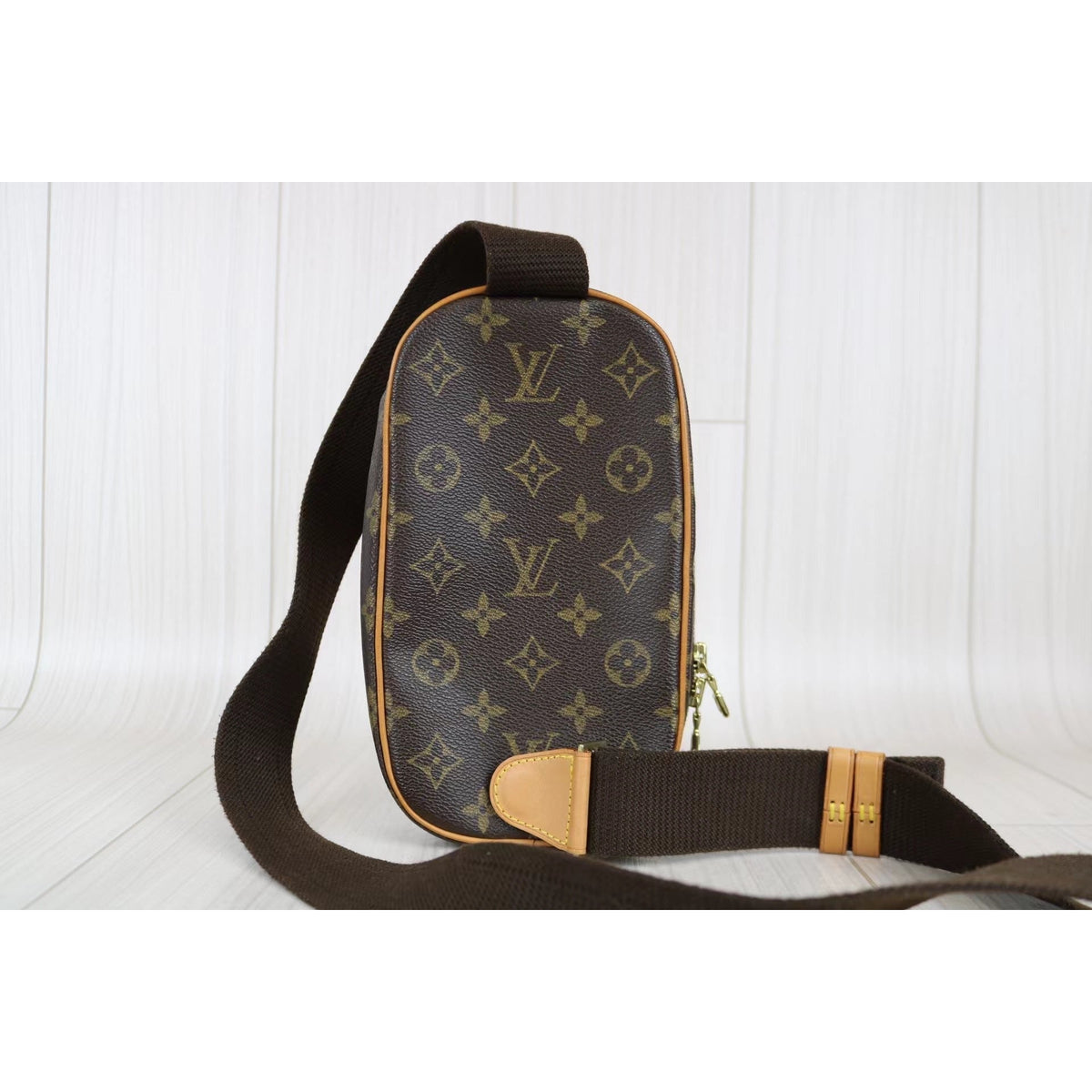 Rank A ｜ LV Monogram Pochette Ganju Shoulder Bag Body Bag ｜031806