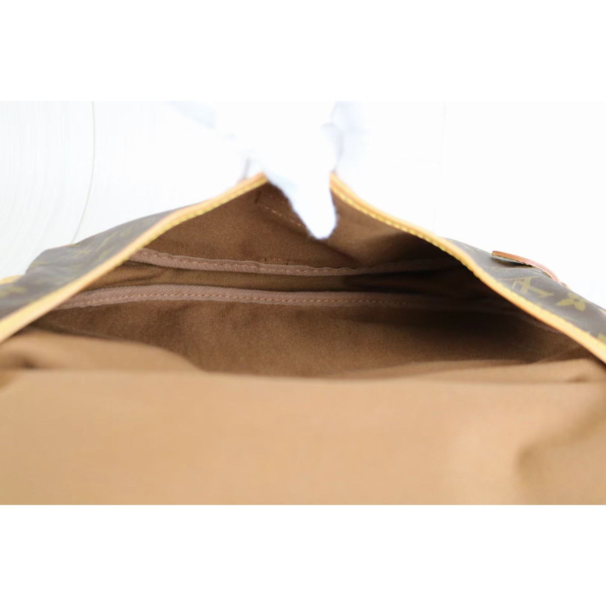 Rank A ｜ LV Monogram Saumur MM Shoulder Bag｜031916