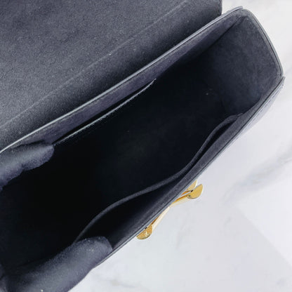Louis-Vuitton Twist Epi Leather MM Black GHW