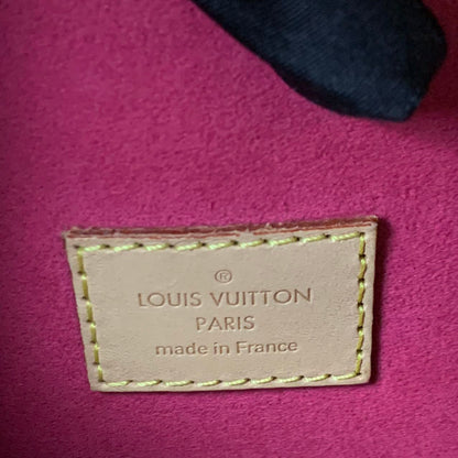 Louis-Vuitton Pochette Metis Monogram Love Lock GHW