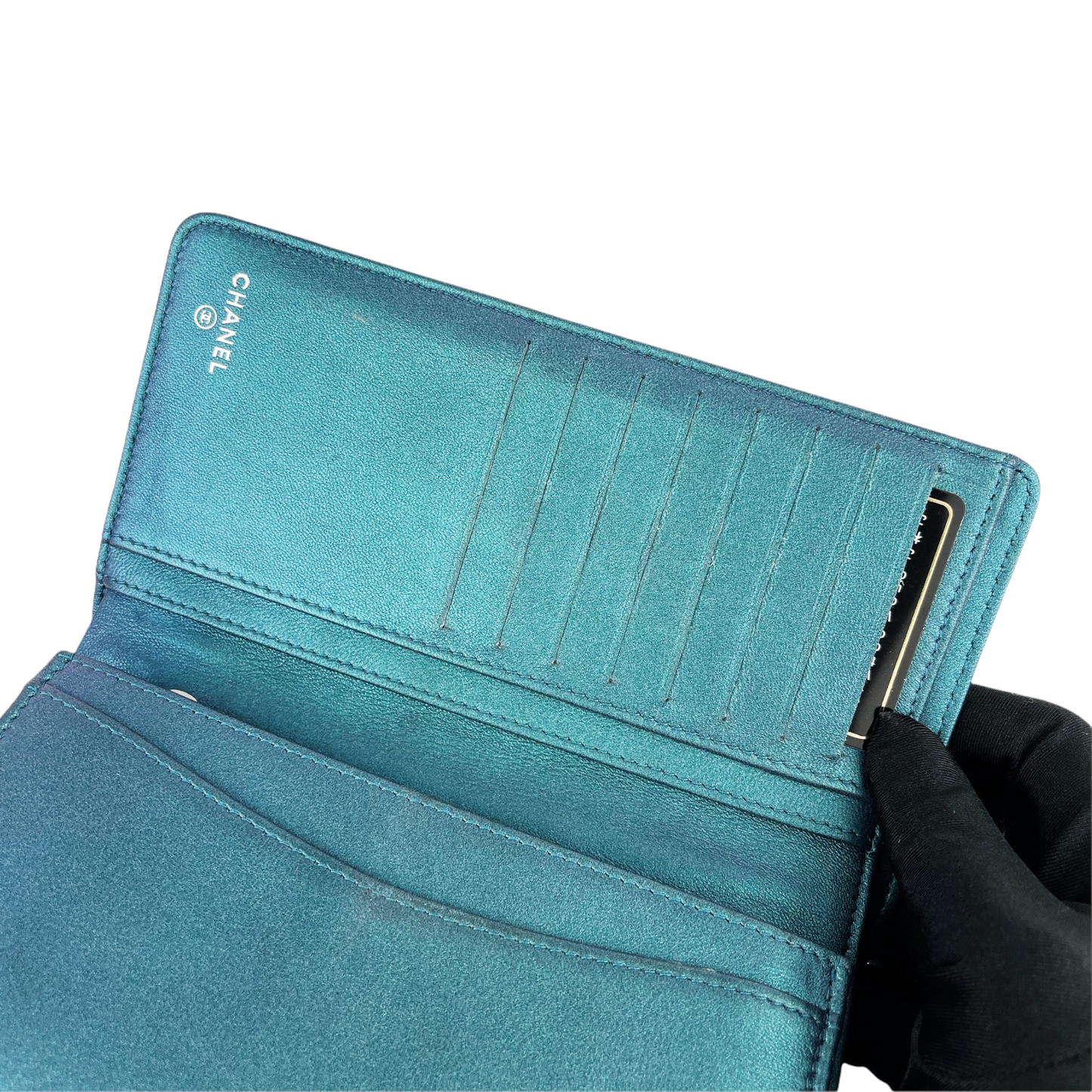 Yen Iridescent Wallet Lambskin Green SHW