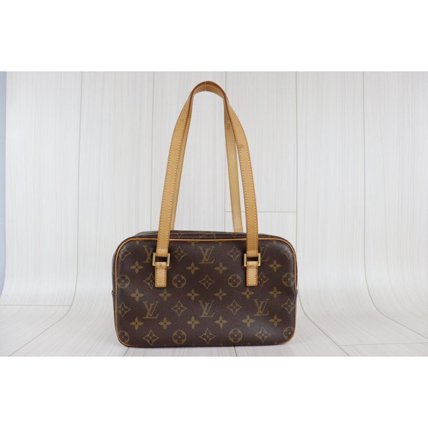 Rank AB ｜ LV Monogram Cite MM Shoulder Bag｜072103