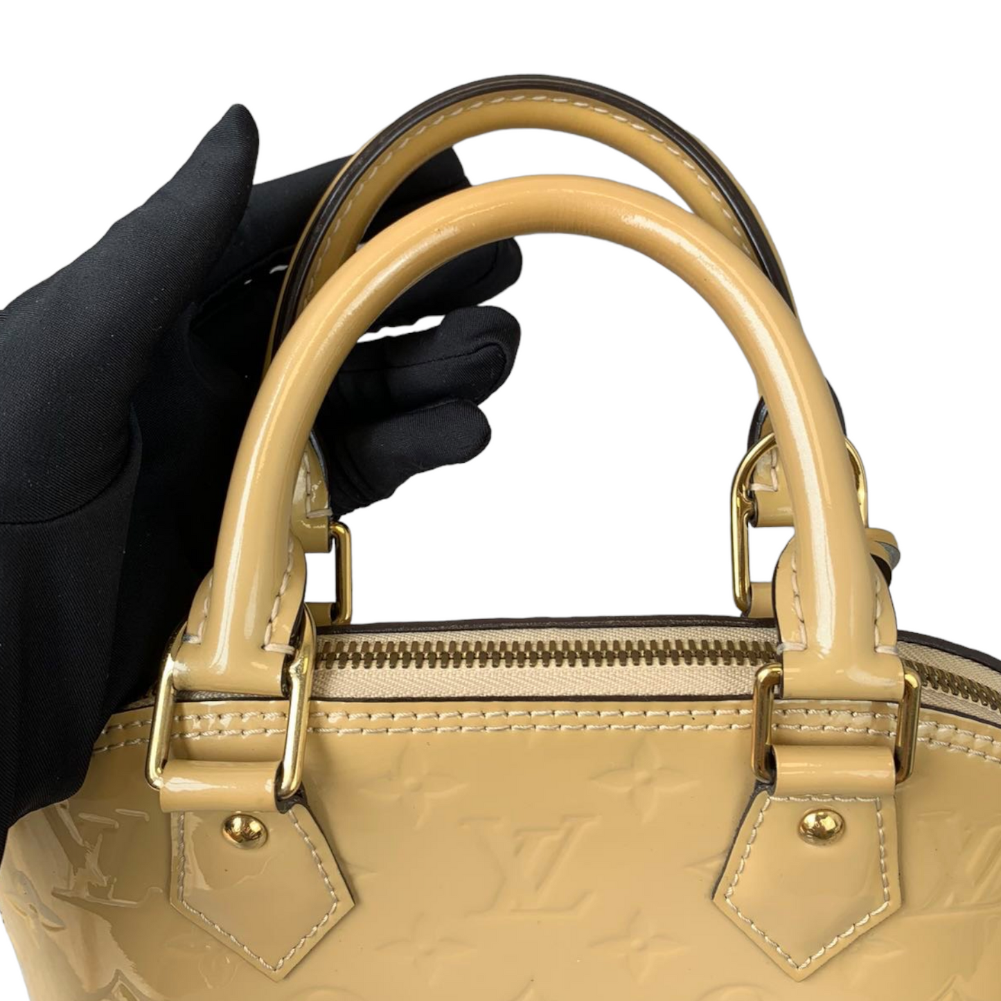 Louis-Vuitton Alma BB Vernis Beige GHW