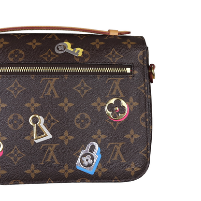 Louis-Vuitton Pochette Metis Monogram Love Lock GHW