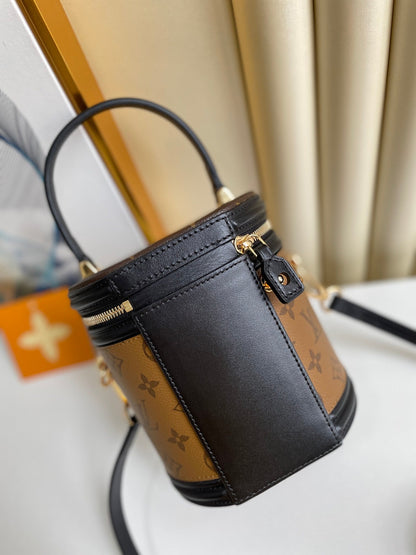 louis vuitton Cannes Bag