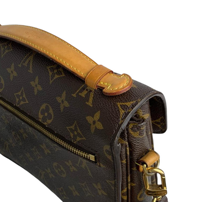Louis-Vuitton Pochette Metis Leather Monogram GHW