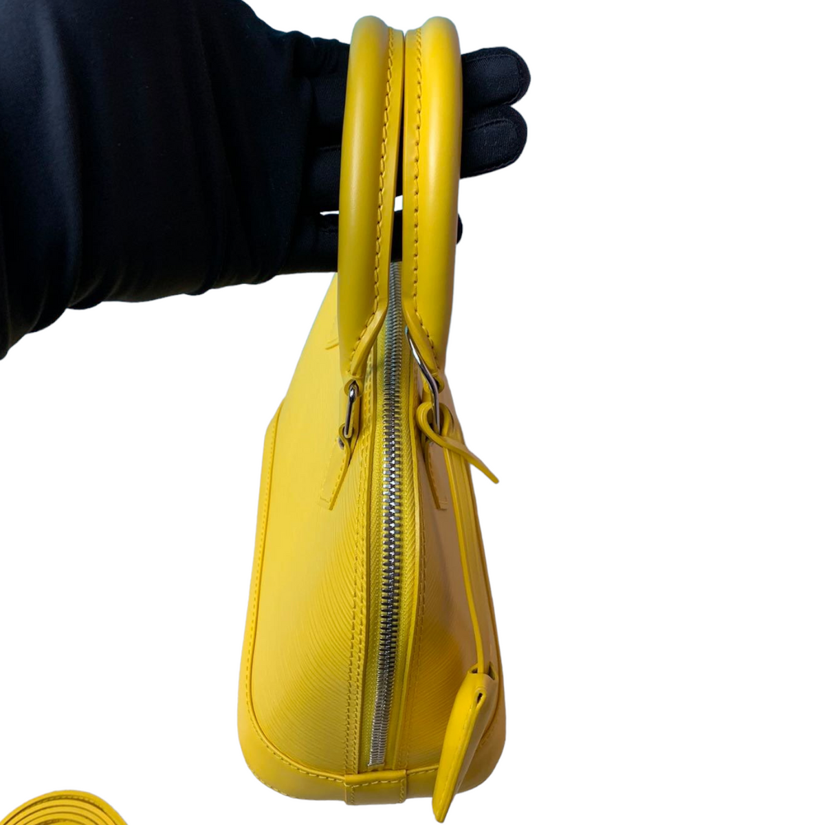 Louis-Vuitton Alma BB Epi Yellow SHW