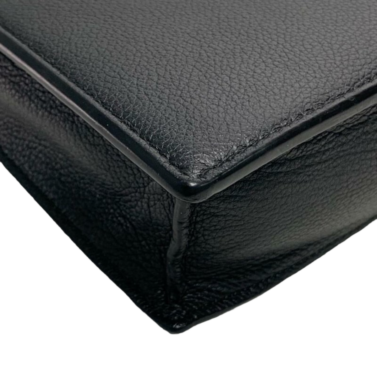 Louis-Vuitton Mylockme Chain Pochette Leather Black SHW