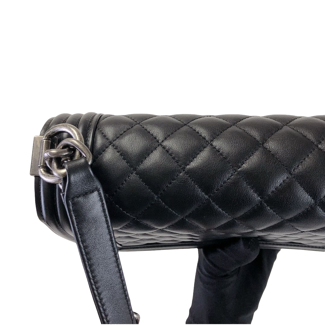 Boy Old Medium Calfskin Black RHW