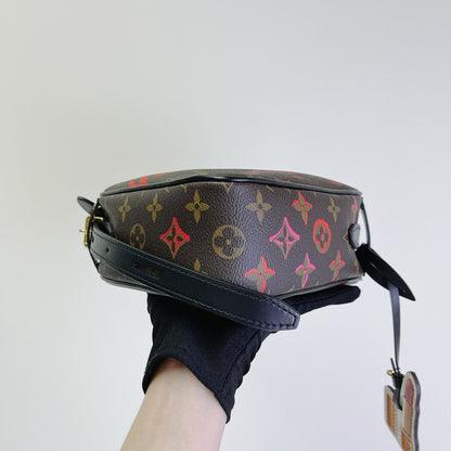 Louis-Vuitton Fall In Love Sac Coeur Monogram