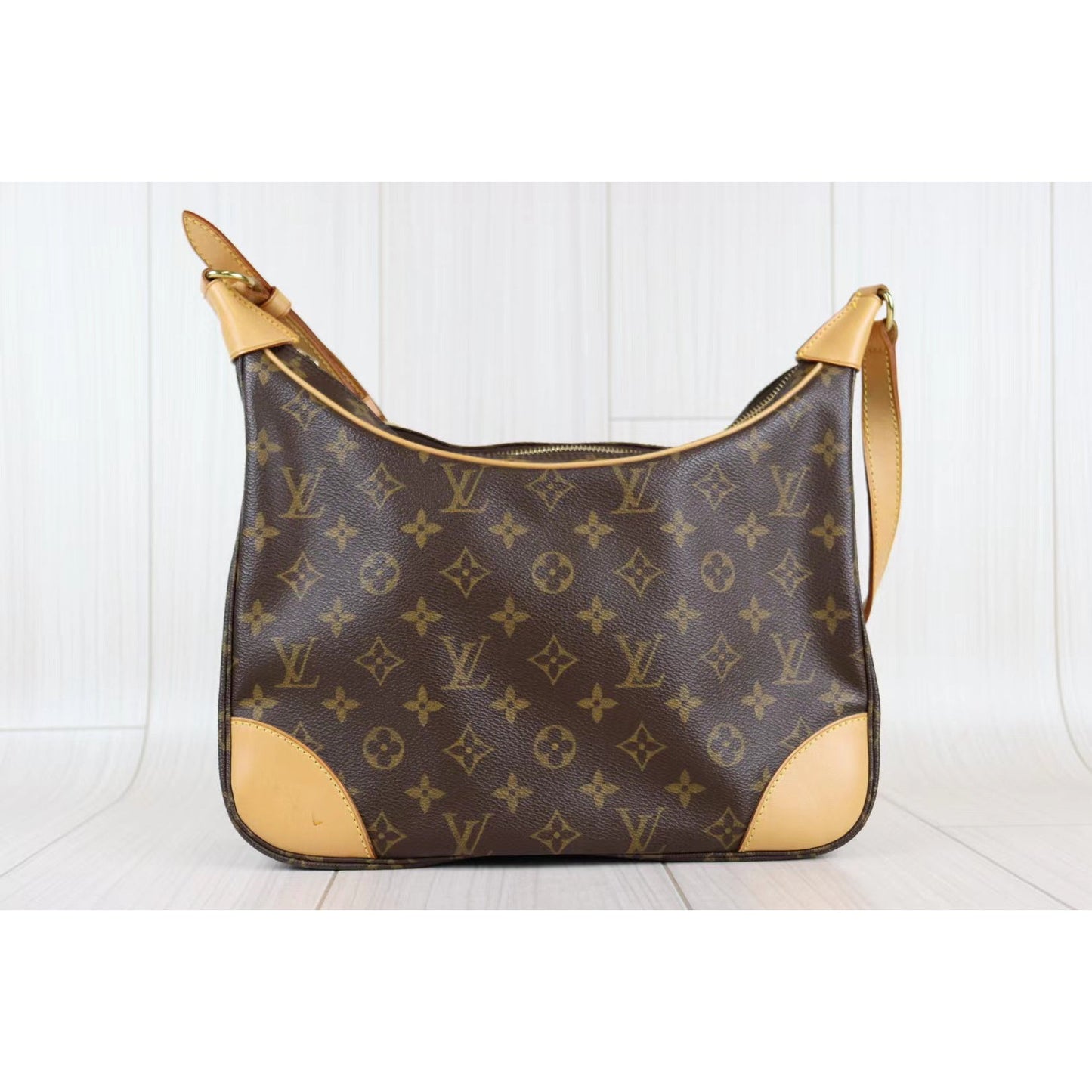 Rank A｜LV Monogram Boulogne 30 Shoulder Bag ｜072203