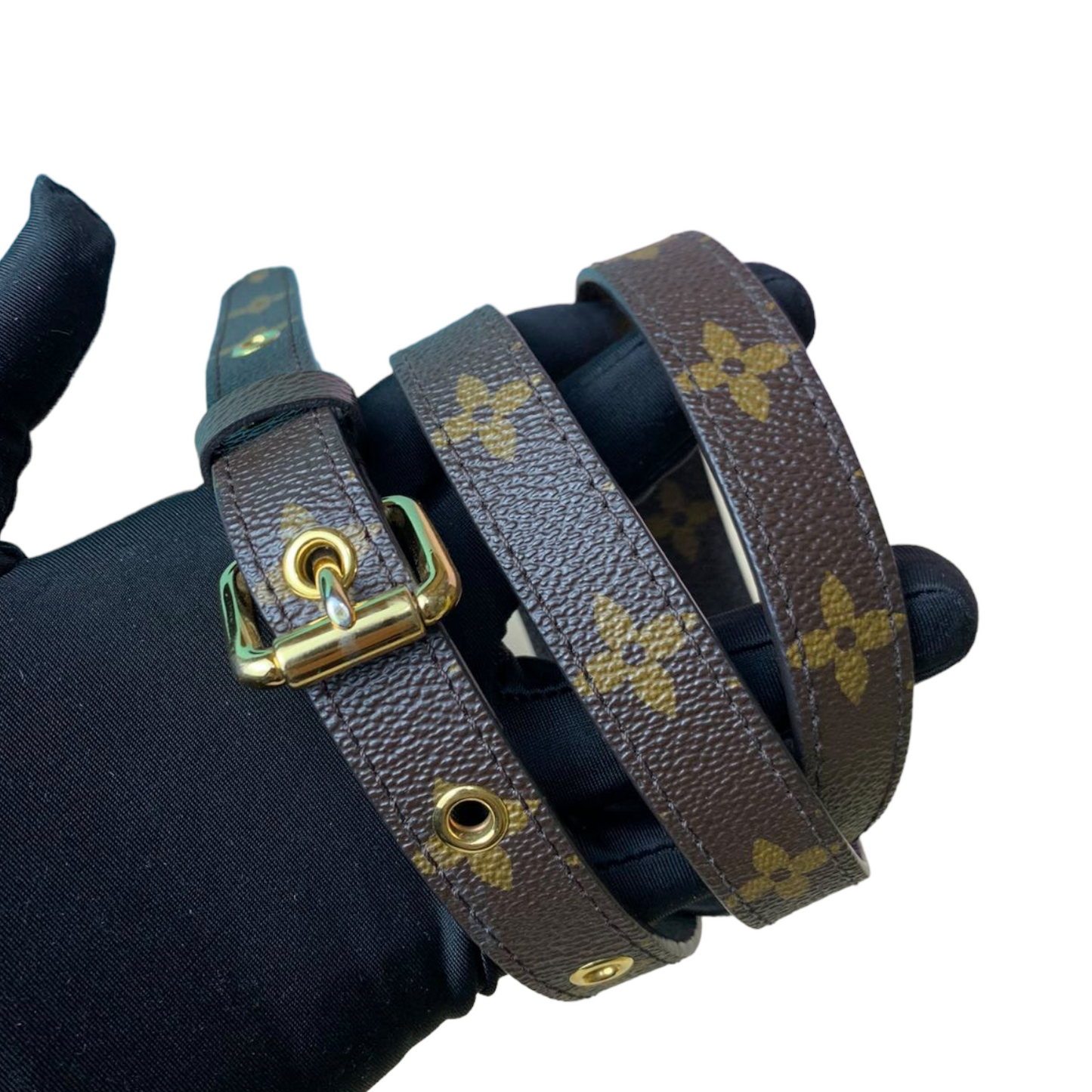 Louis-Vuitton Pochette Metis Monogram Love Lock GHW