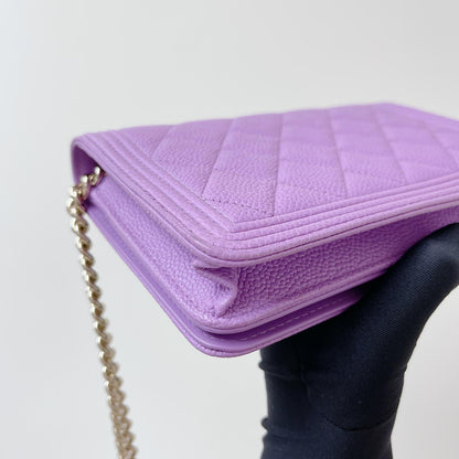 Boy Wallet on Chain Caviar Lilac LGHW