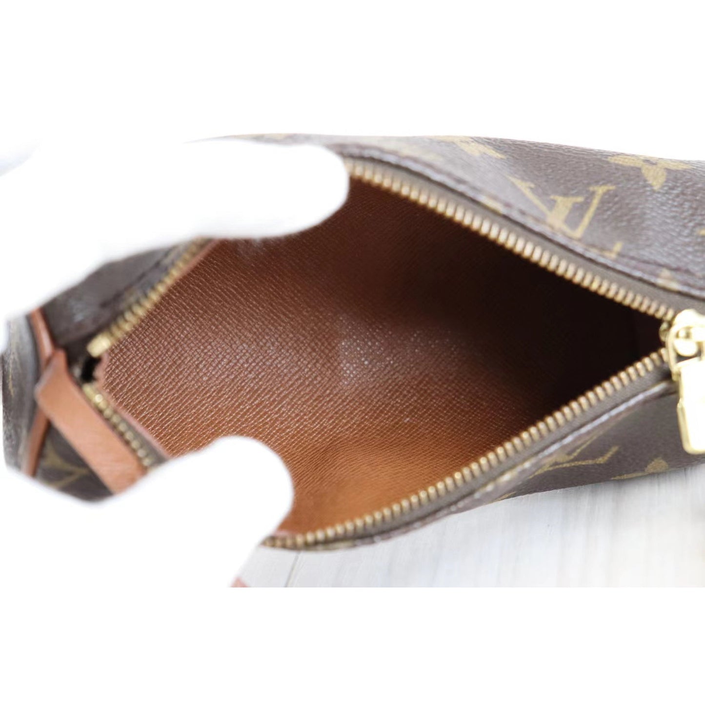 Rank AB ｜ LV Monogram Papillon 30 Handbag ｜073006