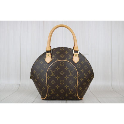 Rank SA ｜ LV Monogram Ellipse PM ｜041108